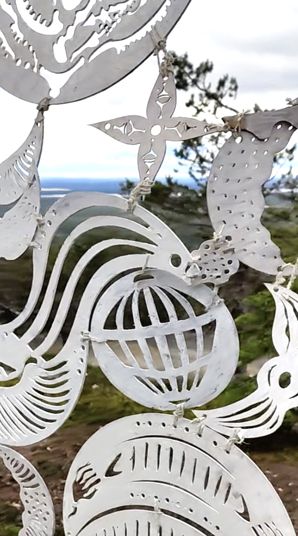 Portal of Dataomes Closeup White