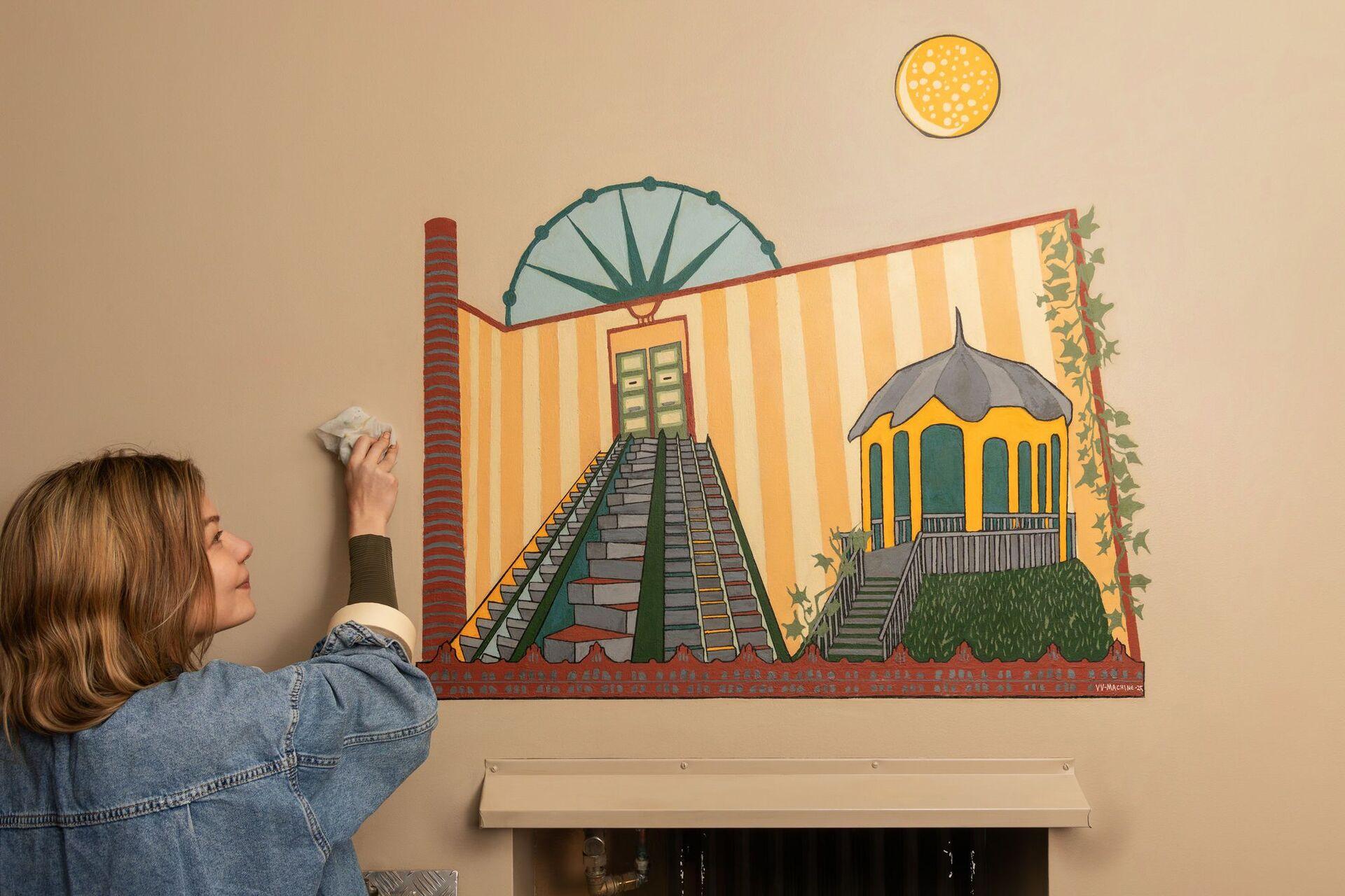 Kotiportaat mural detail