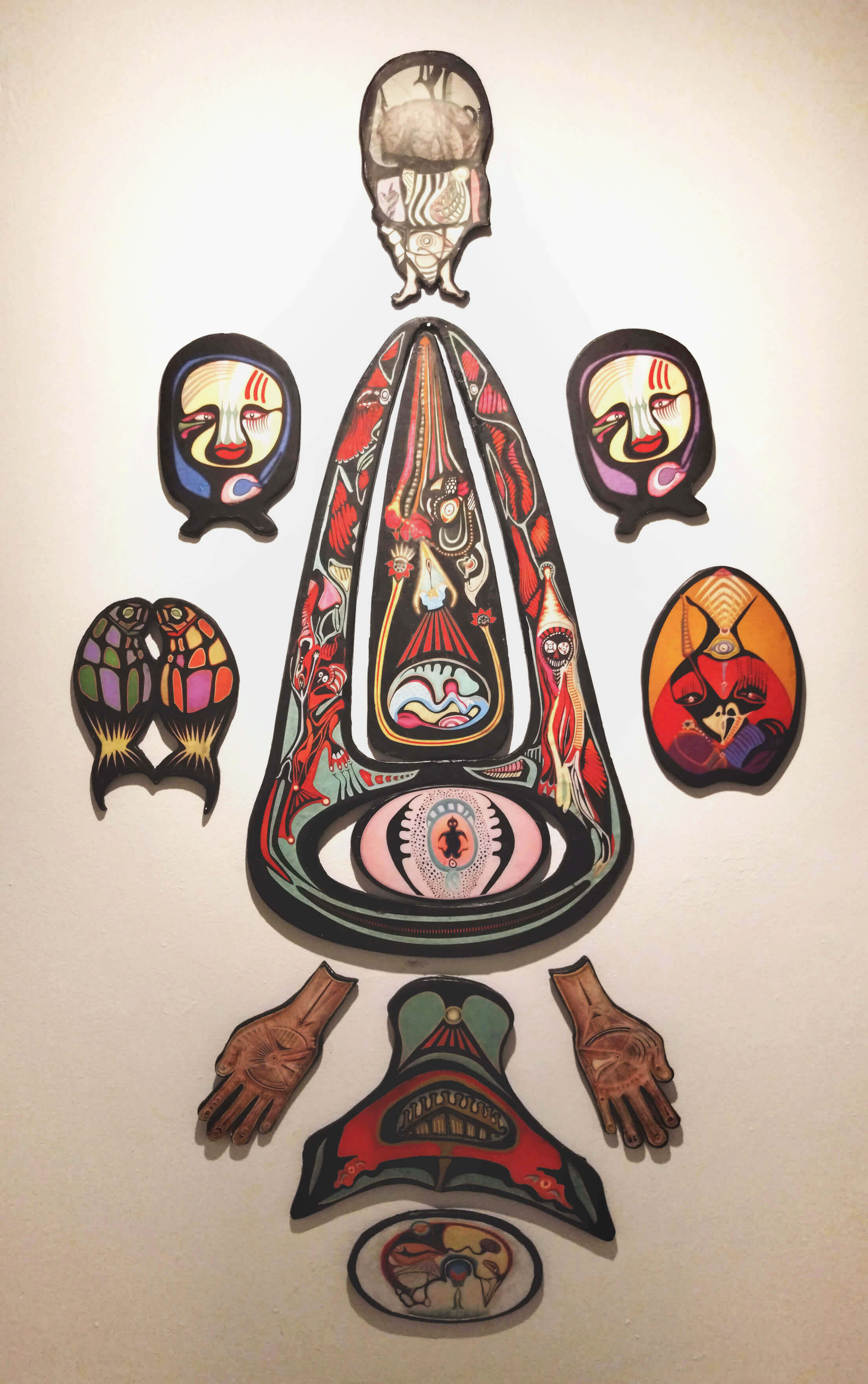 Totemic Ambidextral Alien Yö Galleria